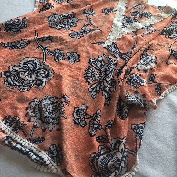 Francesca’s Swim Cover-Up - Picture 4 of 7